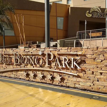 Hotel Del Bono Park San Juan Buitenkant foto