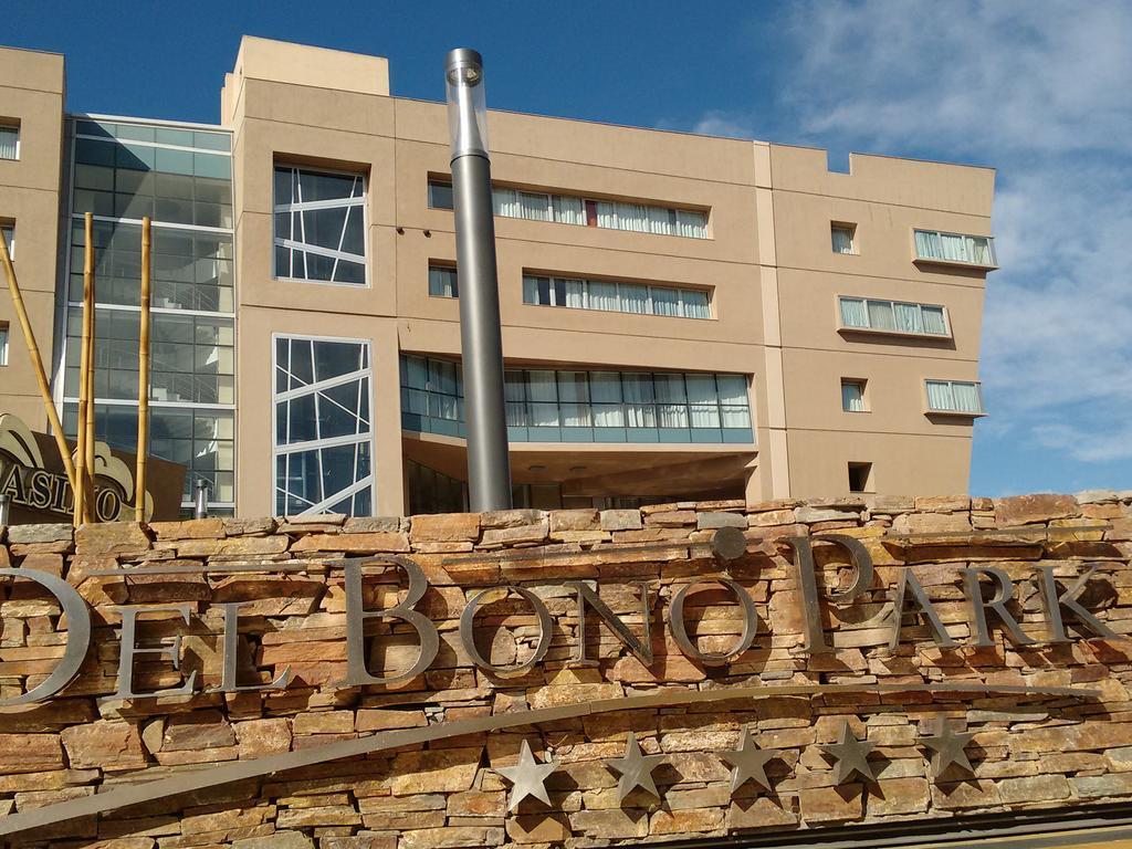 Hotel Del Bono Park San Juan Buitenkant foto